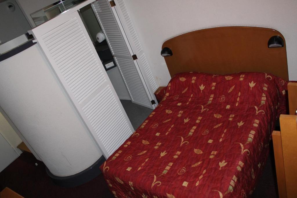 Quick Palace Hotel Noyelles-Godault Room photo